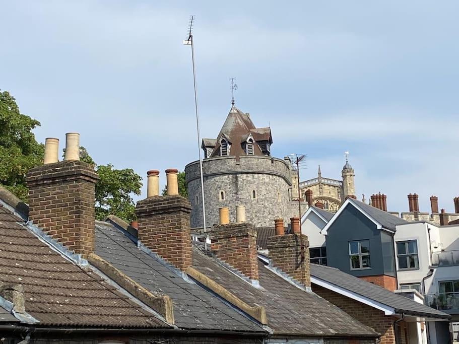 Windsor Cottage: Cosy, Charming, Full Of Character Eksteriør billede