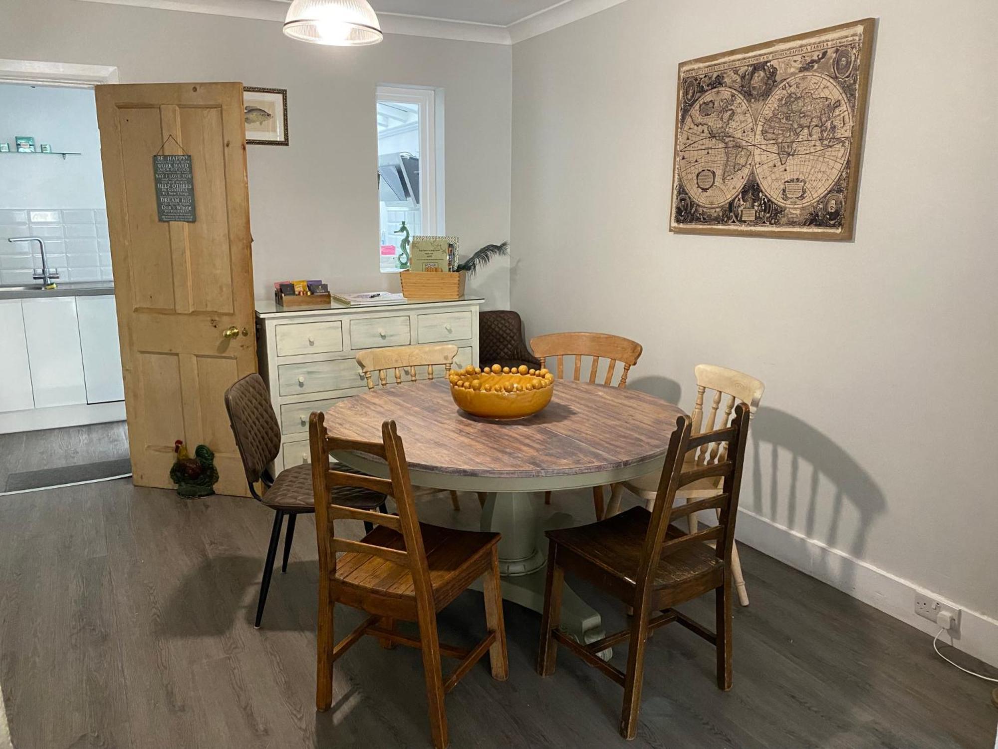 Windsor Cottage: Cosy, Charming, Full Of Character Eksteriør billede